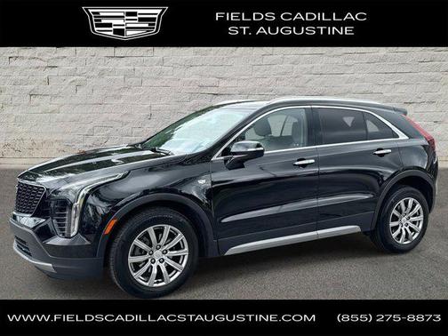 2022 Cadillac XT4 Premium Luxury