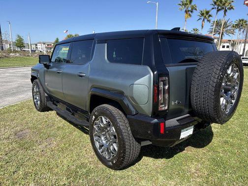 2024 GMC HUMMER EV SUV 3X