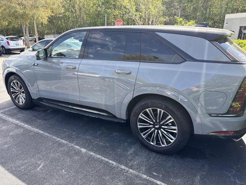 Luna Metallic 2026 Cadillac Escalade IQ Sport