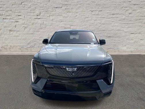 Luna Metallic 2026 Cadillac Escalade IQ Sport