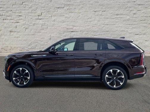 2025 Cadillac Escalade IQ Sport 1