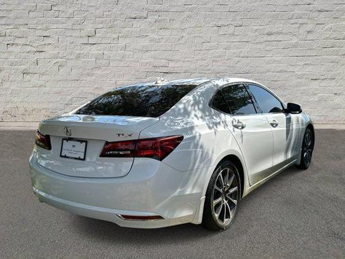 2017 Acura TLX w/Technology Package