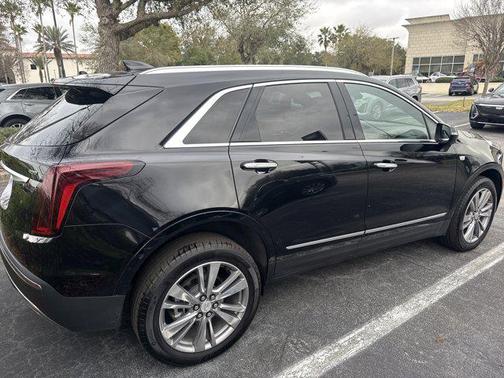 2025 Cadillac XT5 Premium Luxury