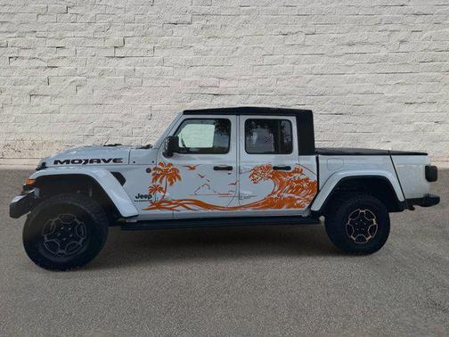 2021 Jeep Gladiator Mojave