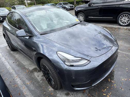 2023 Tesla Model Y Long Range Dual Motor All-Wheel Drive