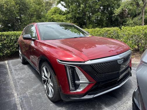 Radiant Red Tintcoat 2025 Cadillac LYRIQ Luxury