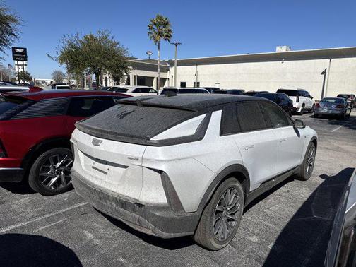 2026 Cadillac LYRIQ Sport