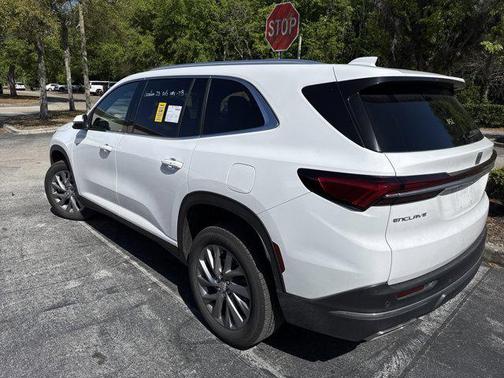 Summit White 2025 Buick Enclave Preferred FWD