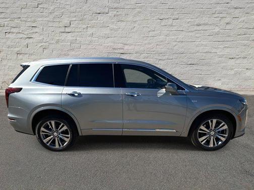 2025 Cadillac XT6 Premium Luxury FWD