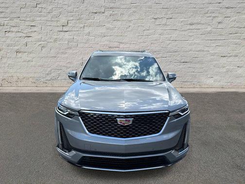 2025 Cadillac XT6 Premium Luxury FWD