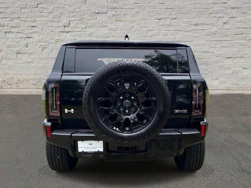 Void Black 2024 GMC HUMMER EV SUV 2X