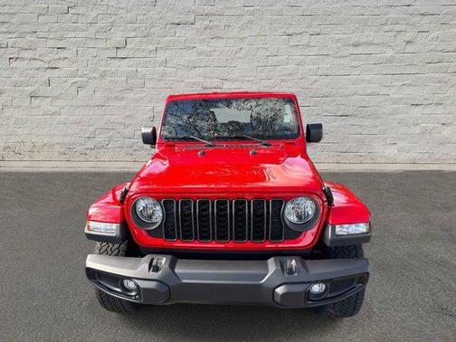 2024 Jeep Gladiator Nighthawk