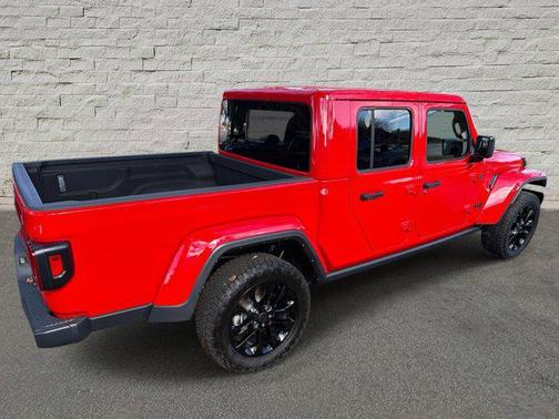 2024 Jeep Gladiator Nighthawk
