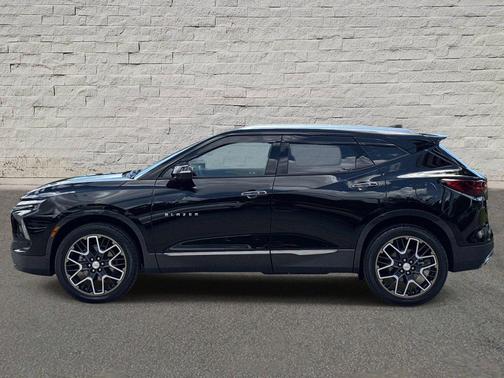 Black 2024 Chevrolet Blazer Premier