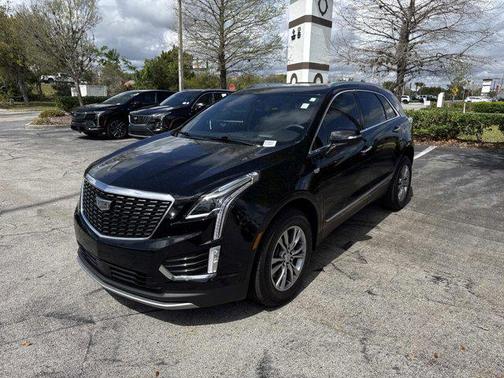 Stellar Black Metallic 2023 Cadillac XT5 Premium Luxury