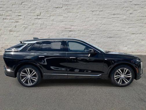 2025 Cadillac LYRIQ Luxury