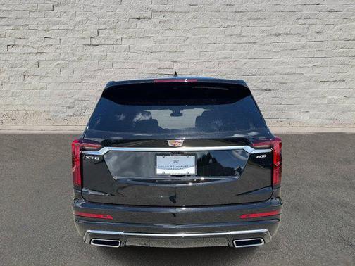 2025 Cadillac XT6 Premium Luxury FWD