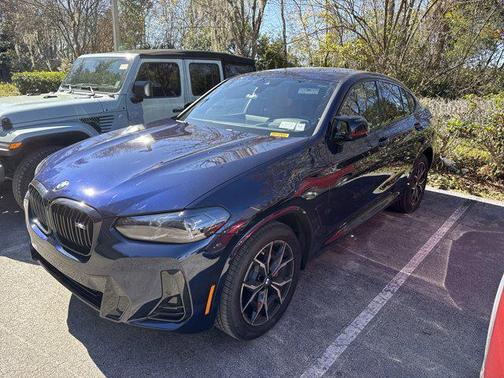 2025 BMW X4 M40i