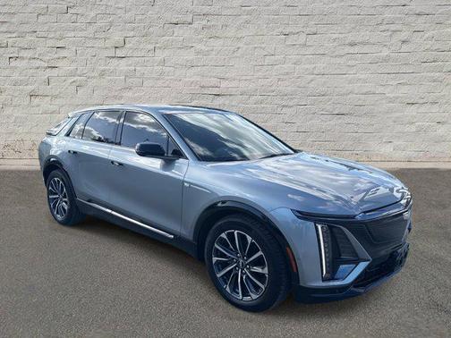 2025 Cadillac LYRIQ Sport