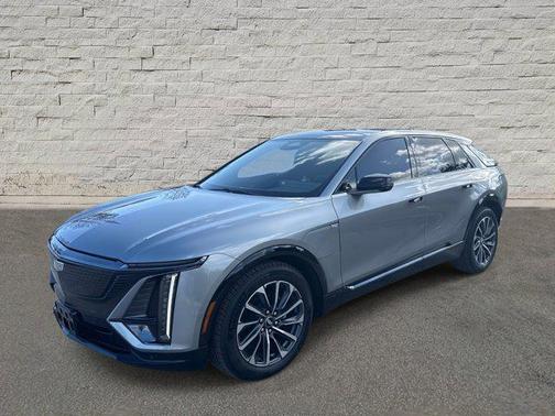 2025 Cadillac LYRIQ Sport