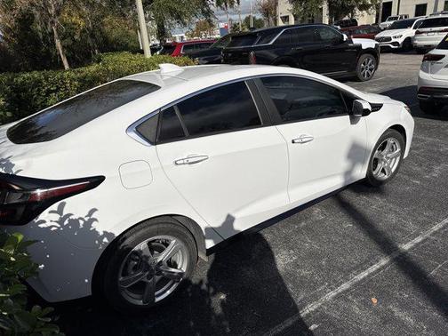 2017 Chevrolet Volt LT