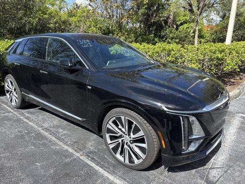 Stellar Black Metallic 2024 Cadillac LYRIQ Luxury