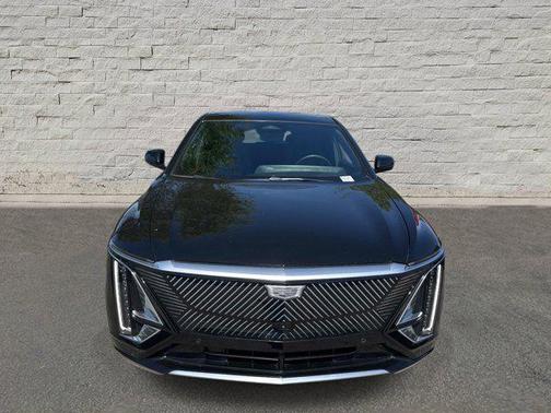 Stellar Black Metallic 2024 Cadillac LYRIQ Luxury