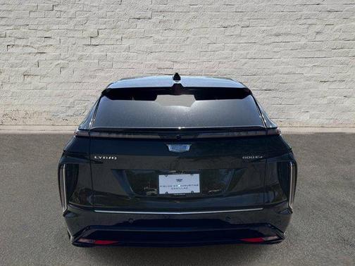 Stellar Black Metallic 2024 Cadillac LYRIQ Luxury