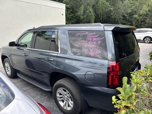Shadow Gray Metallic 2019 Chevrolet Tahoe LT