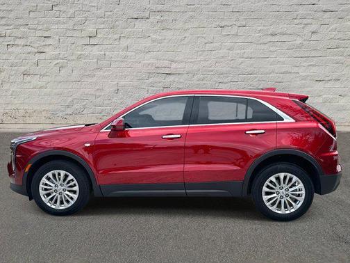 2024 Cadillac XT4 Luxury