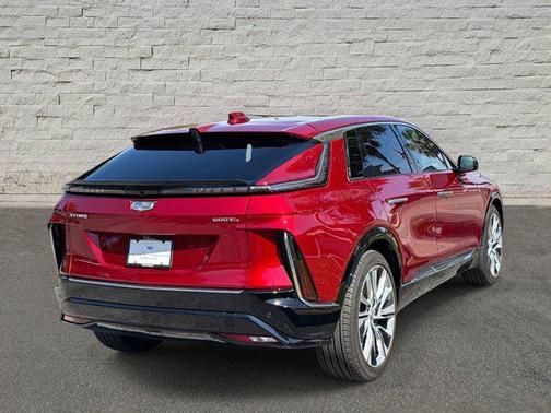 2024 Cadillac LYRIQ Luxury