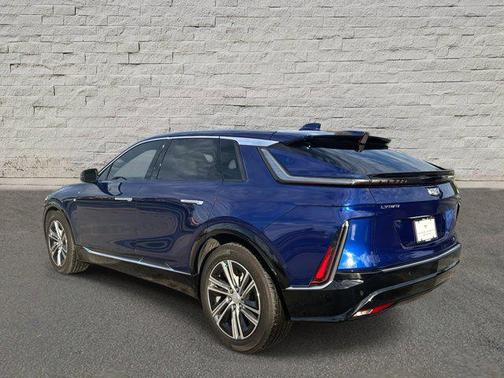 2024 Cadillac LYRIQ Luxury