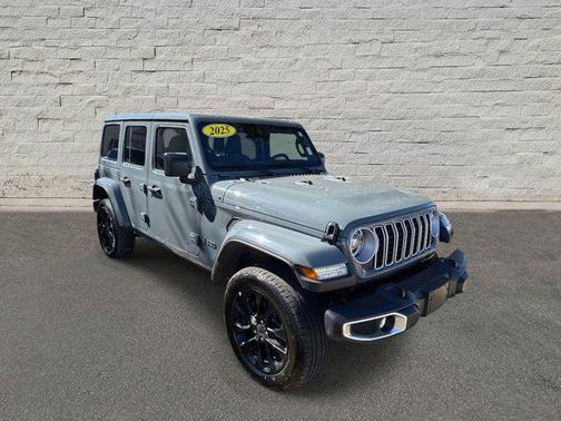 2025 Jeep Wrangler 4xe Sahara
