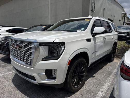 White Frost Tricoat 2024 GMC Yukon Denali