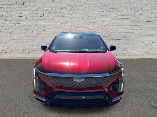 2026 Cadillac OPTIQ Premium Luxury