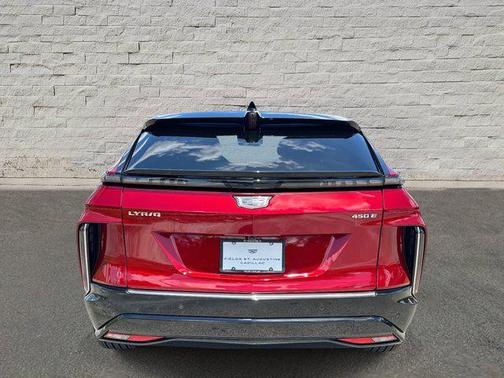 2025 Cadillac LYRIQ Luxury
