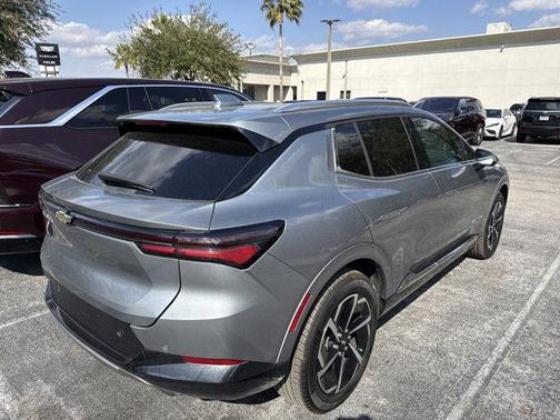 2024 Chevrolet Equinox EV 2LT