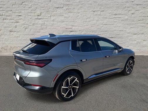 2024 Chevrolet Equinox EV 2LT