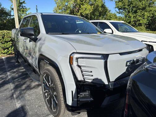 2024 GMC Sierra EV Denali Edition 1