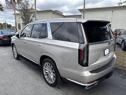 2022 Cadillac Escalade Premium Luxury