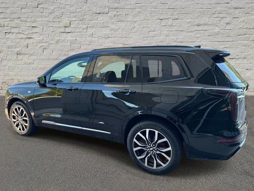2025 Cadillac XT6 Sport AWD
