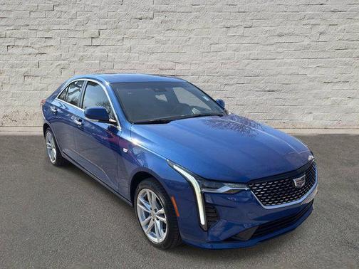 2023 Cadillac CT4 Luxury