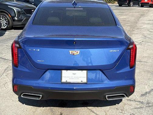 2023 Cadillac CT4 Luxury