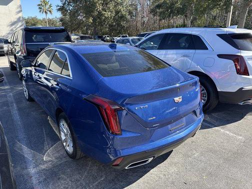 2023 Cadillac CT4 Luxury