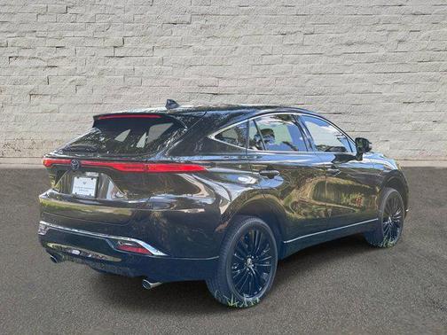 2024 Toyota Venza XLE