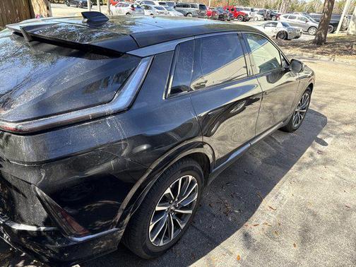 2024 Cadillac LYRIQ Sport