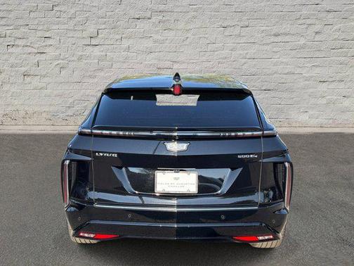 Stellar Black Metallic 2024 Cadillac LYRIQ Luxury