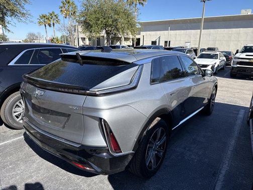 2024 Cadillac LYRIQ Luxury