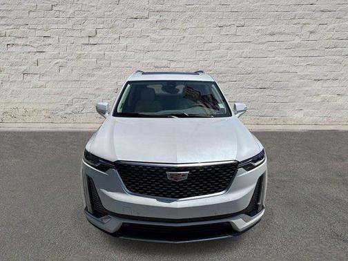 Crystal White Tricoat 2025 Cadillac XT6 Premium Luxury AWD