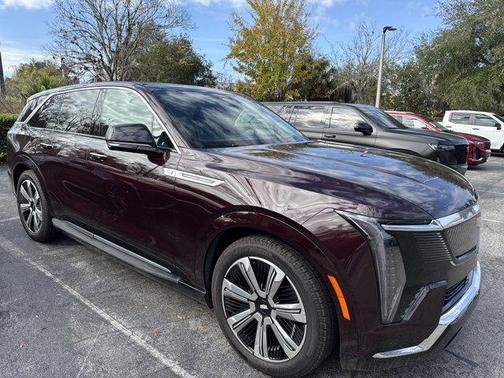 2025 Cadillac Escalade IQ Luxury 2